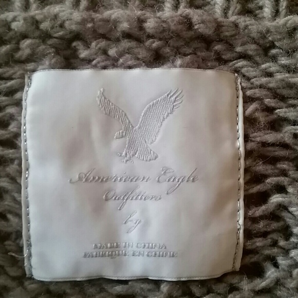 American Eagle Outfitters Knit Sweater - Picture 4 of 4