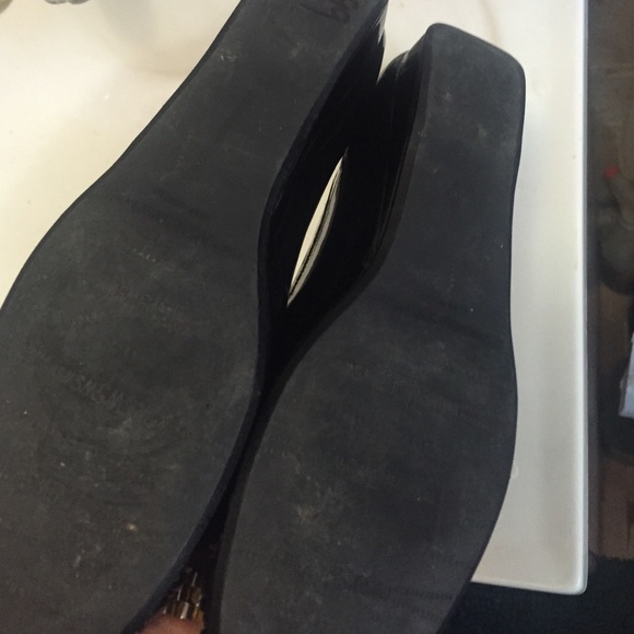 Stuart Weitzman shoes - Picture 3 of 4