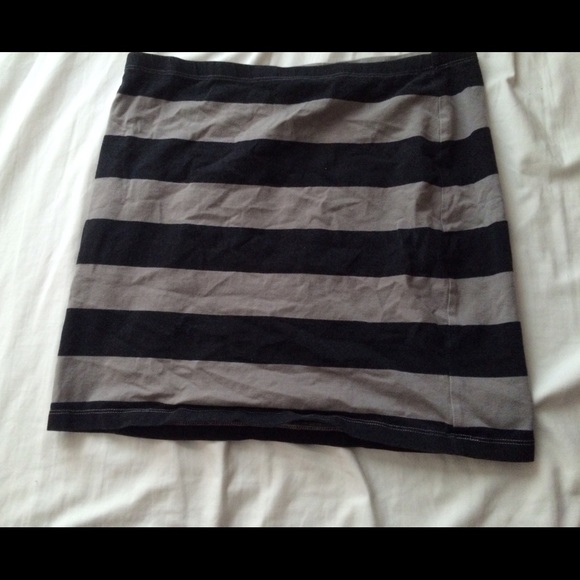 Stretchy Mini Skirt
