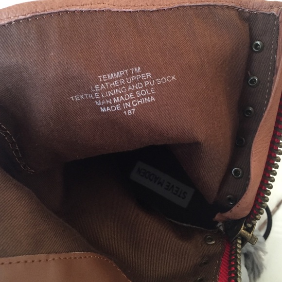 Brown Steve Madden ankle boots - Picture 4 of 4