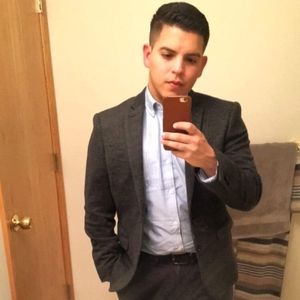 Meet your Posher, Alejandro