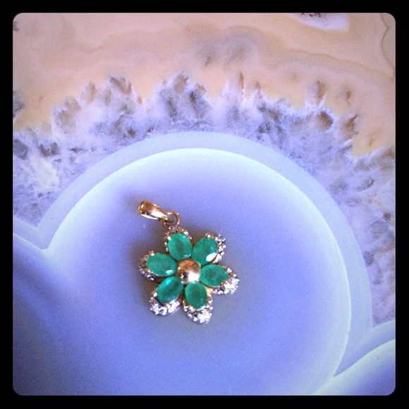Gold, emerald, and diamond small flower pendant