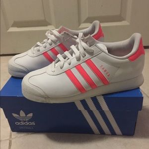 Samoa adidas shoes