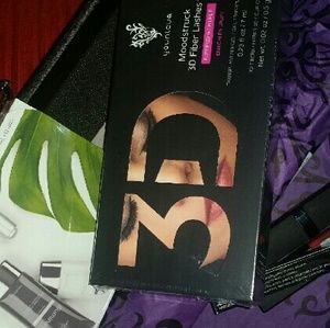 3D fiber lashes+ mascara