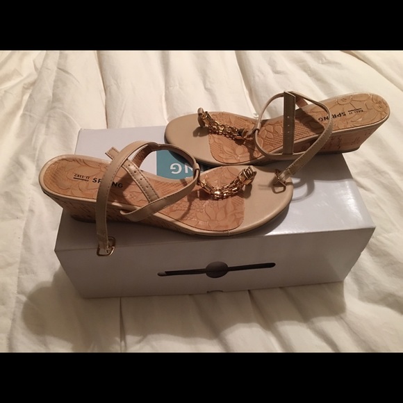 Sandals - Picture 3 of 3