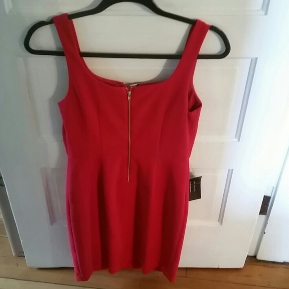 *NEW* The Limited new with tags red dress - Picture 2 of 4