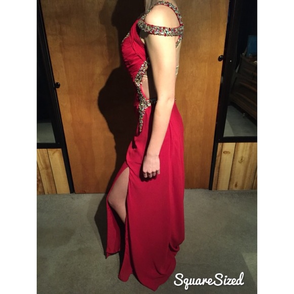 Prom Dress - Picture 2 of 4