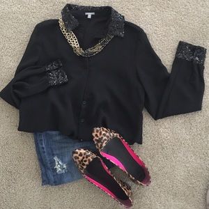 🎉Black chiffon blouse with black sequence🎉