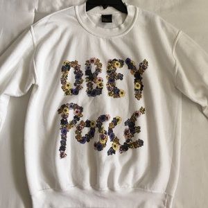 ✨🌸OBEY floral crewneck🌸✨