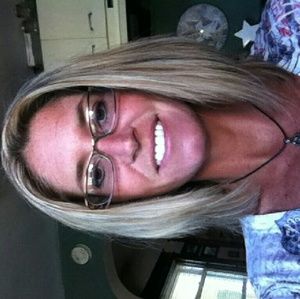 Meet your Posher, Tana