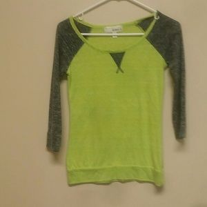 Lime green and grey half-sleeve