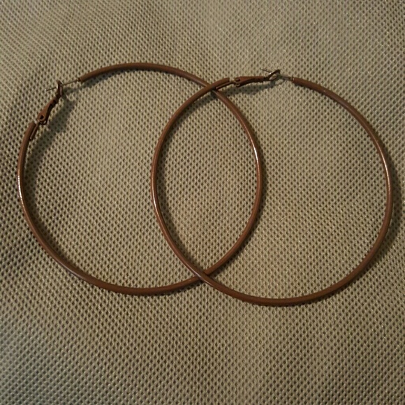 Brown hoops - Picture 1 of 1