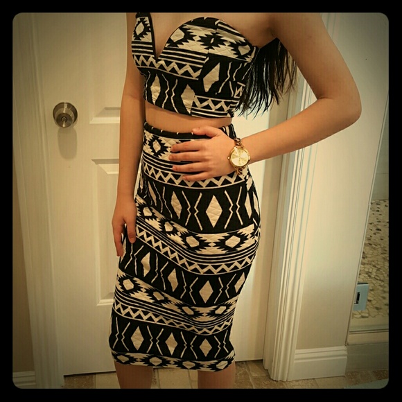 High waisted skirt set