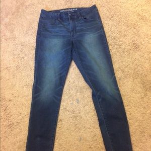 Dark wash American eagle jeans