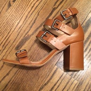 Zara Basic tan faux leather heels