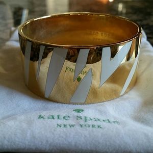 Kate Spade kick up you heels idiom bangle