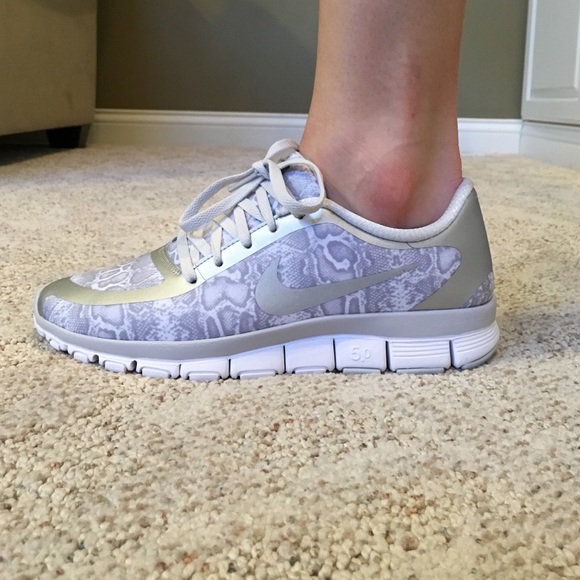 Nike Free 5.0 running shoes