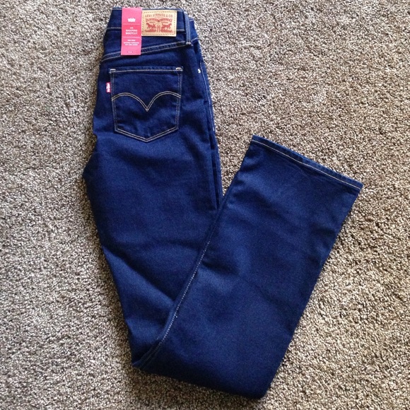 Brand New Levi's Bootcut Jean