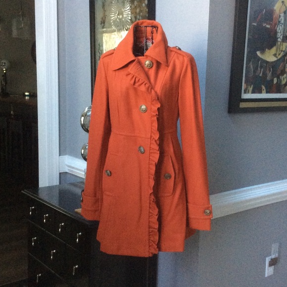 Tulle Fall / Winter coat.