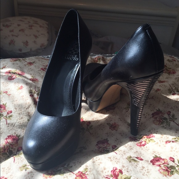 New Vince Camuto black sexy heel 8.5 38.5