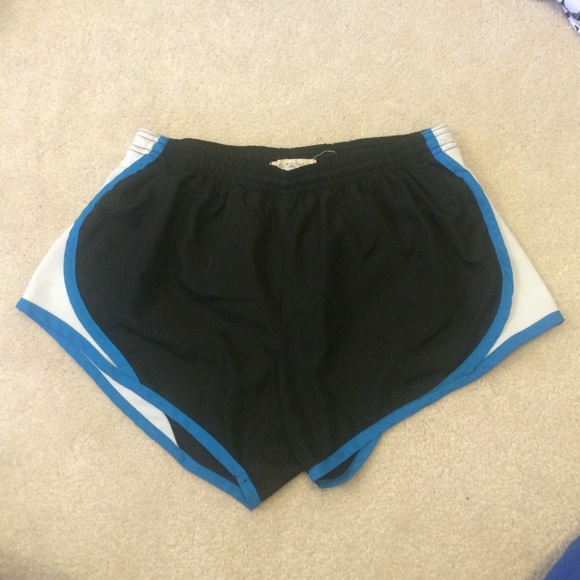 Athletic shorts