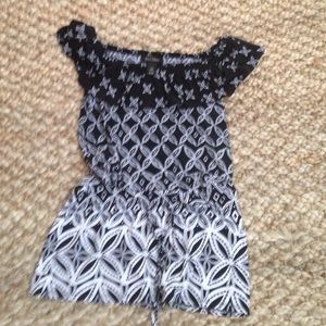 Super comfy WHBM top