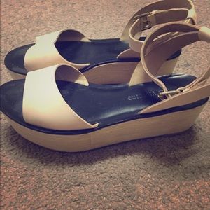 Wedge sandals
