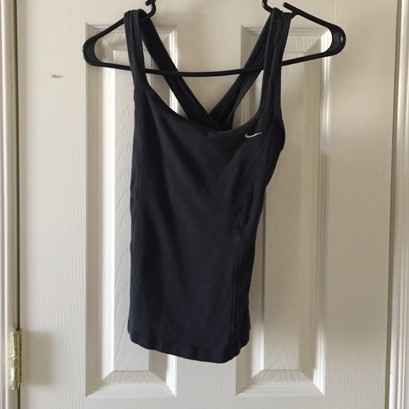 Nike tank bundle!