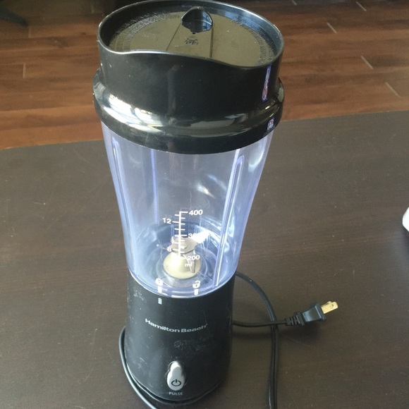 Hamilton Beach single serve blender - Picture 1 of 3