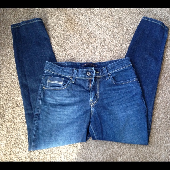 Levis Jeans Size 8 Short