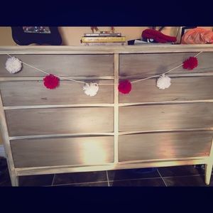 Red and white Pom poms