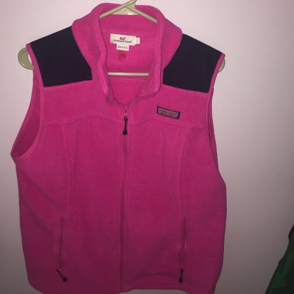 pink vineyard vines vest