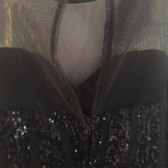 Navy dress size large - Picture 3 of 4