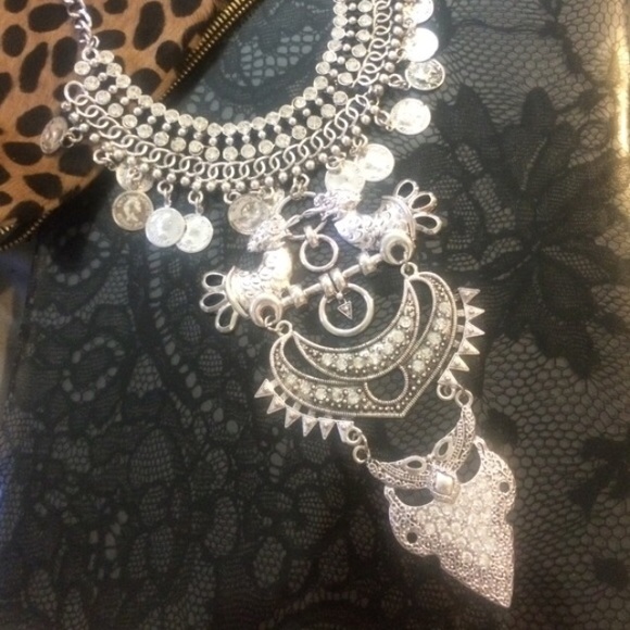 🆕High Quality Bohemian Statement Necklace - Picture 3 of 4