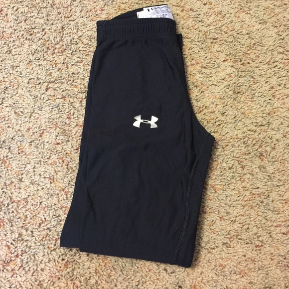 Under armour tights size small