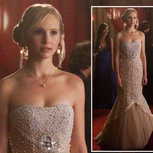 SHERRI HILL Prom Dress Style #2789