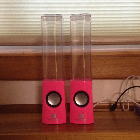 Water speakers