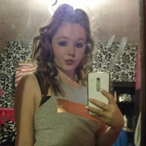 Meet your Posher, April