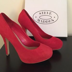 Steve Madden Pumps