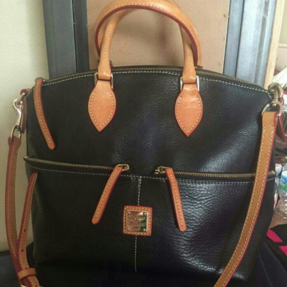 Authentic with straps or without