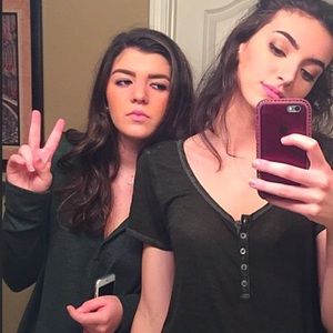 Meet your Posher, Bella