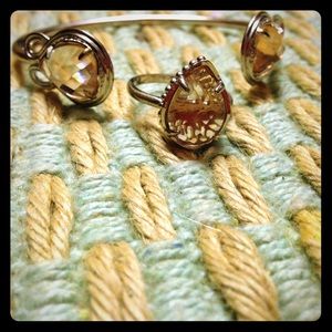 Kendra Scott bracelet and ring in clear peach!