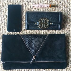 Express Fold Over Purse
