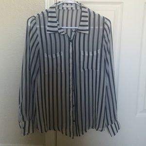 Black and white stripe button up top