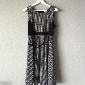 MOTHERHOOD MATERNITY black and white dress