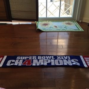 NY Giants scarf