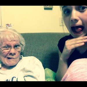 Meet your Posher, Emma