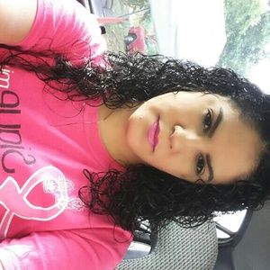 Meet your Posher, Aleida