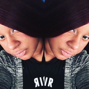 Meet your Posher, Alysha