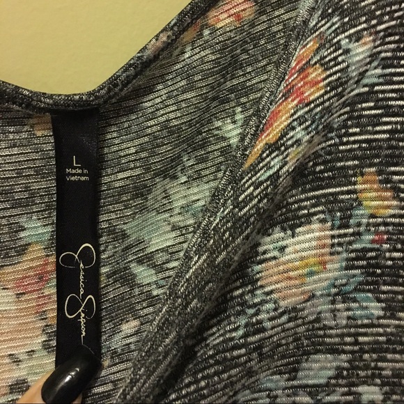 Jessica Simpson blouse - Picture 2 of 4